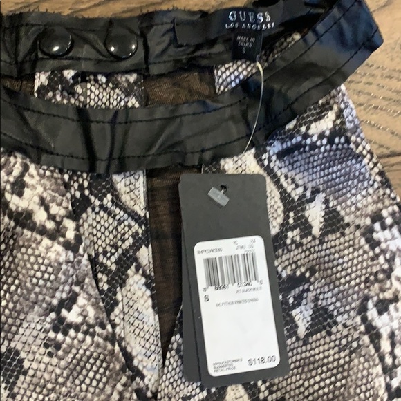 Guess dress - Picture 3 of 5